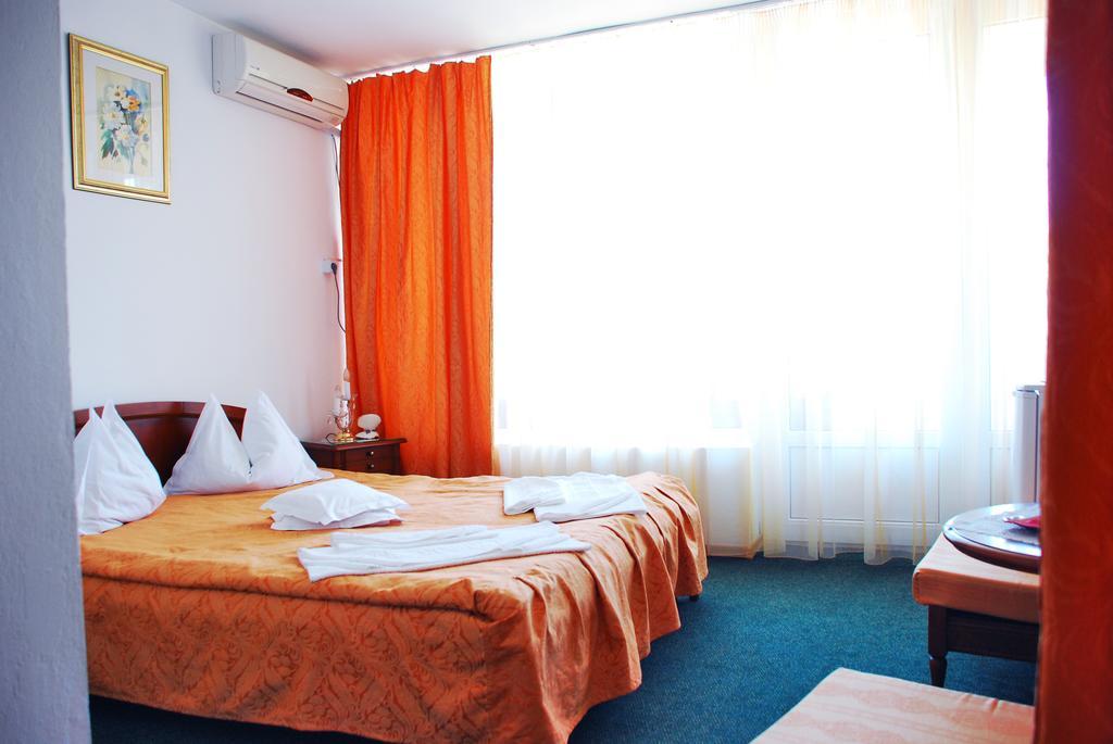 Hotel Scoica Jupiter Exterior foto