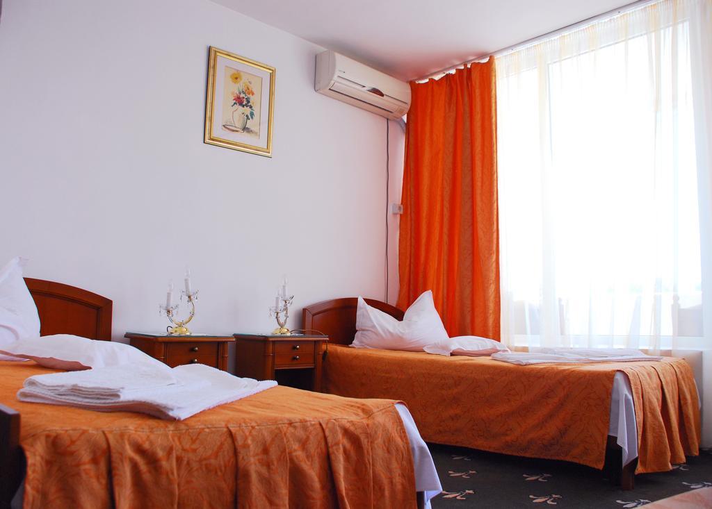 Hotel Scoica Jupiter Cameră foto
